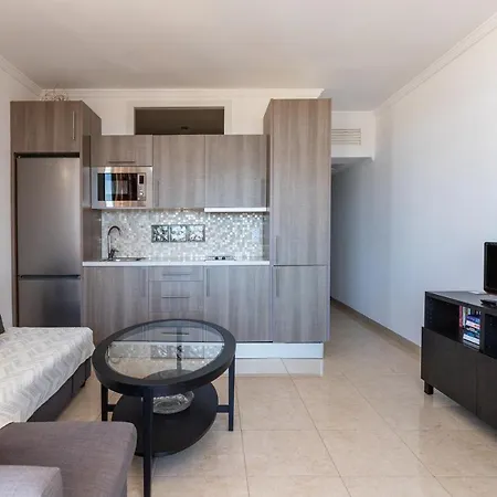 Appartamento Sunny One Bedroom *